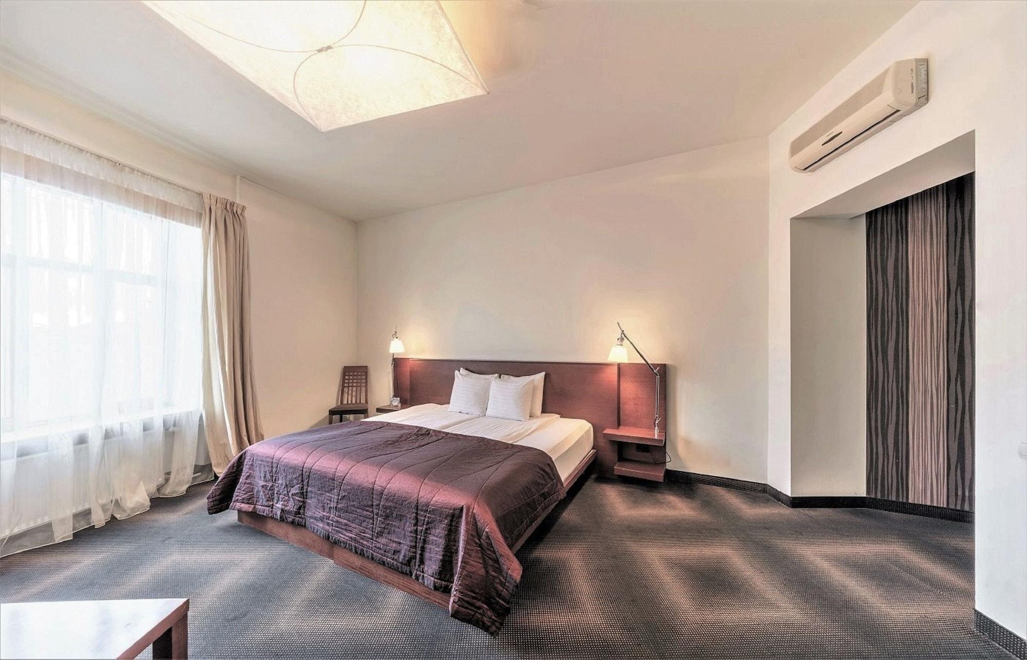 Rixwell Centra Hotel Riga Ngoại thất bức ảnh