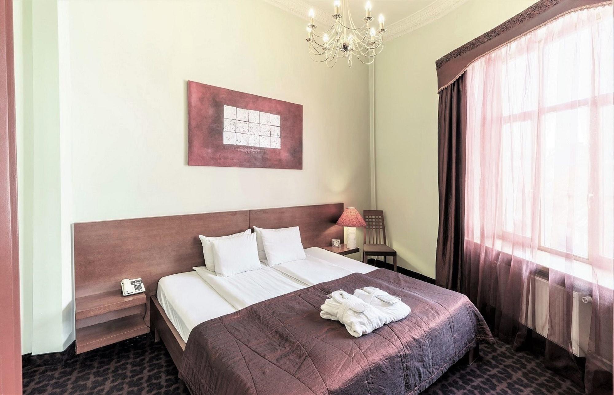 Rixwell Centra Hotel Riga Ngoại thất bức ảnh