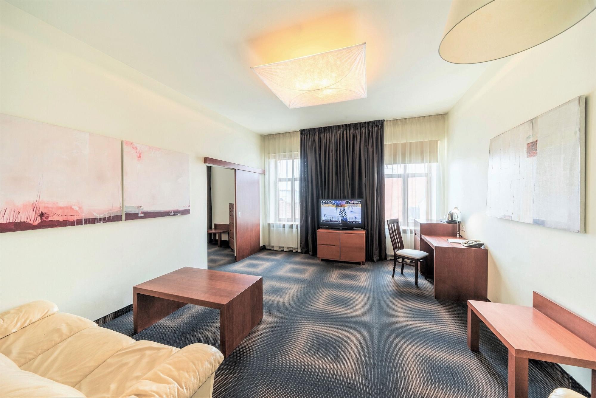 Rixwell Centra Hotel Riga Ngoại thất bức ảnh