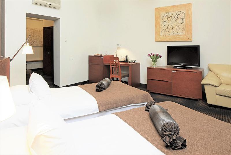 Rixwell Centra Hotel Riga Ngoại thất bức ảnh